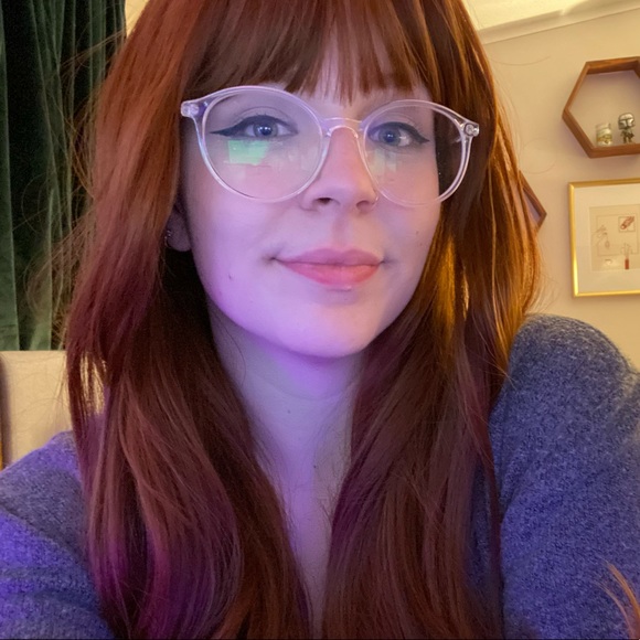 Meet your Posher, Ashley - Picture 1 of 1